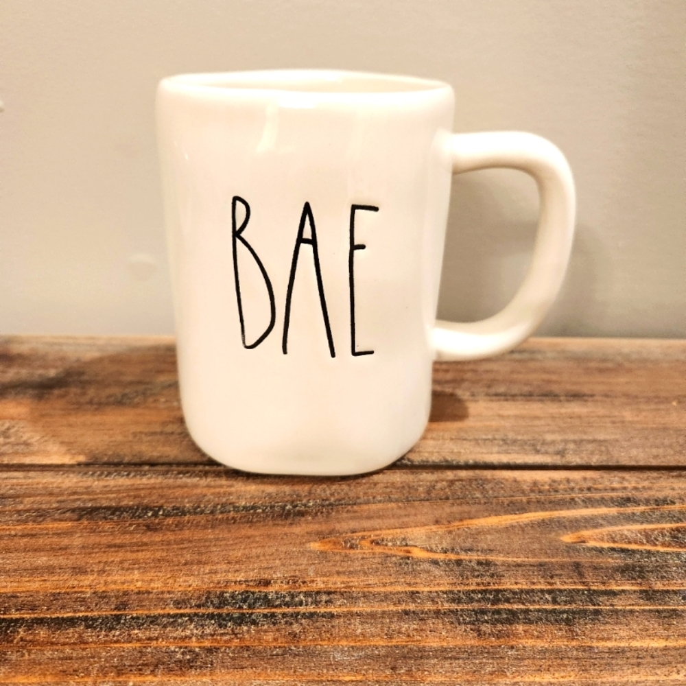 Rae Dunn mug